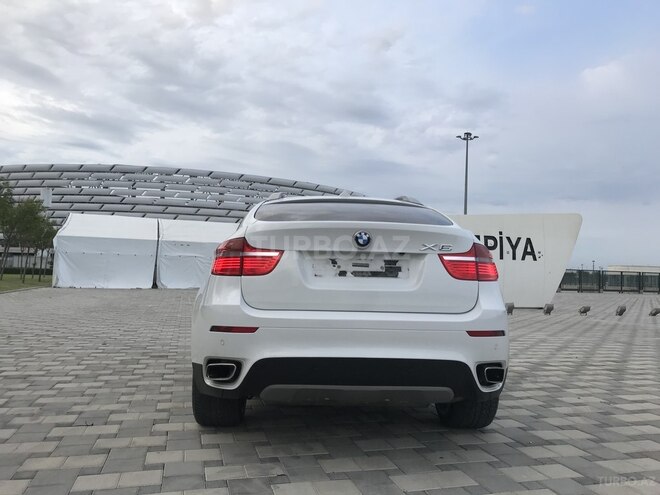 BMW X6 2008, 113,000 km - 4.4 l - Bakı