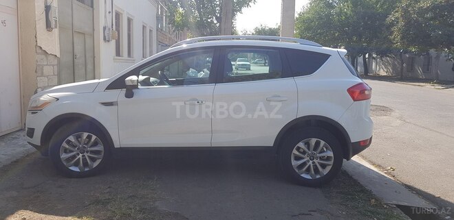 Ford Kuga 2012, 110,000 km - 2.5 l - Gəncə