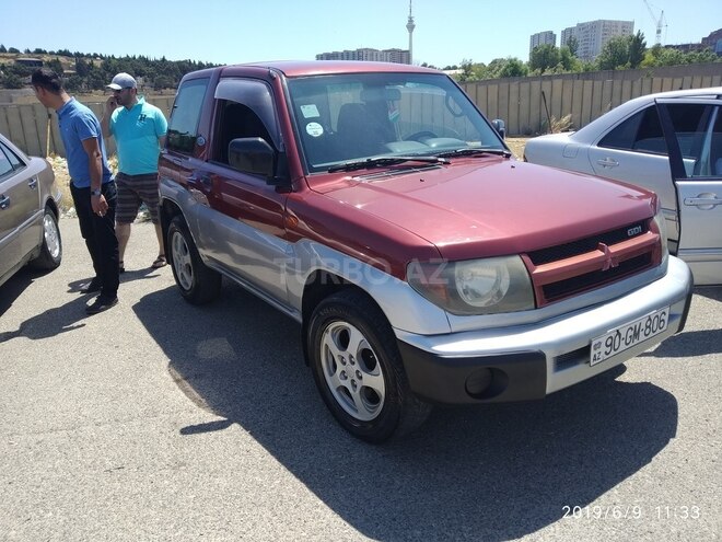 Mitsubishi Pajero io 1999, 183,000 km - 1.8 l - Bakı