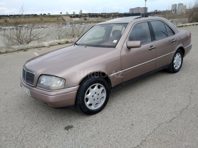 Mercedes C 180 1994, 320,000 km - 1.8 l - Bakı