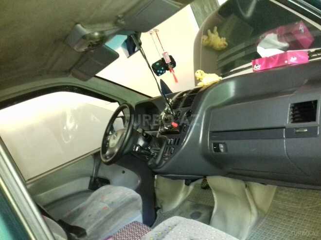 Mercedes Vito 2001, 538,500 km - 2.2 л - Yevlax