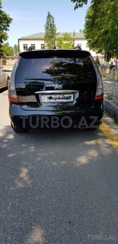 Mitsubishi Grandis 2007, 260,000 km - 2.4 l - Qusar