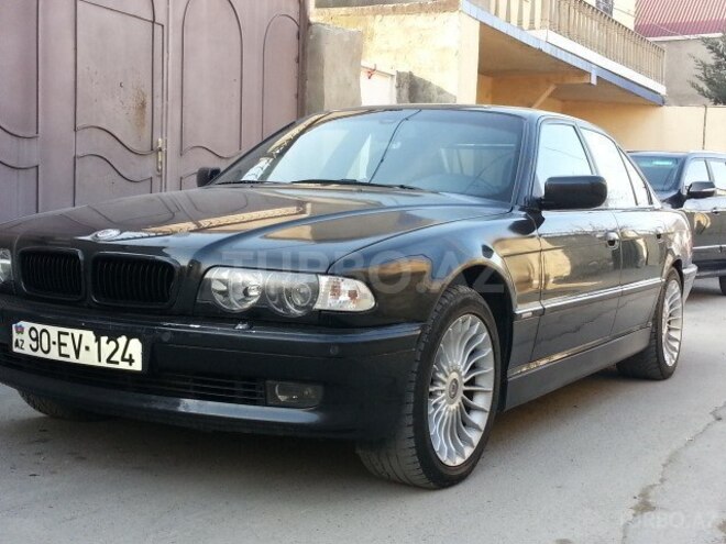 BMW 740 2000, 330,000 km - 4.0 l - Bakı