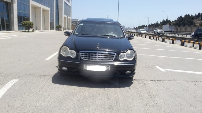 Mercedes C 230 2007, 136,000 km - 2.5 l - Bakı