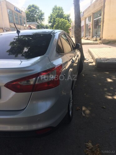 Ford Focus 2013, 124,000 km - 1.6 л - Bərdə