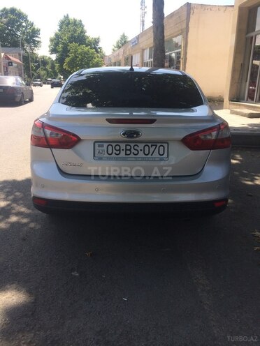 Ford Focus 2013, 124,000 km - 1.6 л - Bərdə