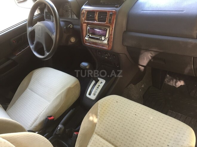 Mitsubishi Pajero io 2001, 115,878 km - 2.0 l - Mingəçevir