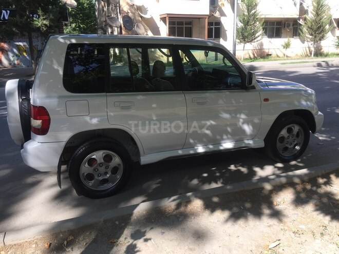 Mitsubishi Pajero io 2001, 115,878 km - 2.0 l - Mingəçevir