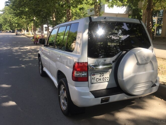 Mitsubishi Pajero io 2001, 115,878 km - 2.0 l - Mingəçevir