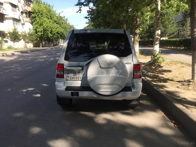 Mitsubishi Pajero io 2001, 115,878 km - 2.0 l - Mingəçevir