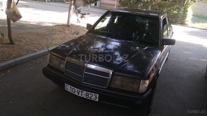 Mercedes 190 1991, 260,000 km - 2.0 l - Mingəçevir