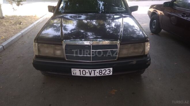Mercedes 190 1991, 260,000 km - 2.0 l - Mingəçevir