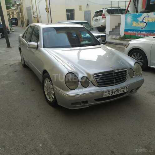Mercedes E 320 2001, 337,545 km - 3.2 l - Bakı