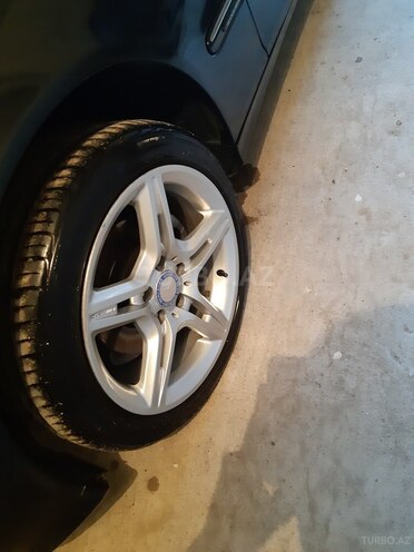 Mercedes C 200 2001, 246,000 km - 2.0 l - Bakı