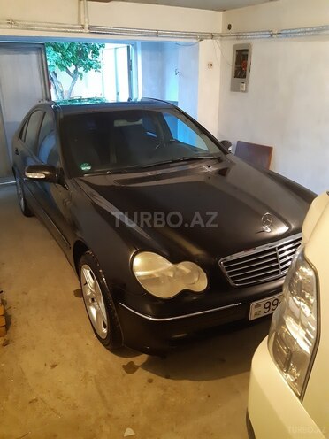 Mercedes C 200 2001, 246,000 km - 2.0 l - Bakı