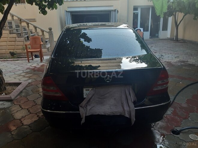 Mercedes C 200 2001, 246,000 km - 2.0 l - Bakı