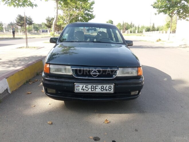 Opel Vectra 1994, 450,000 km - 2.0 л - Mingəçevir
