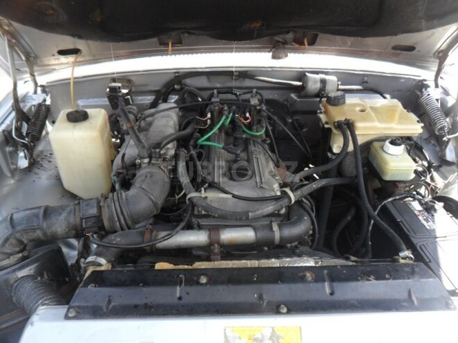 GAZ 3110 2004, 76,000 km - 2.3 l - Bakı