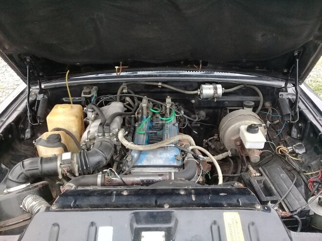 GAZ 3110 2003, 213,854 km - 2.4 l - Quba