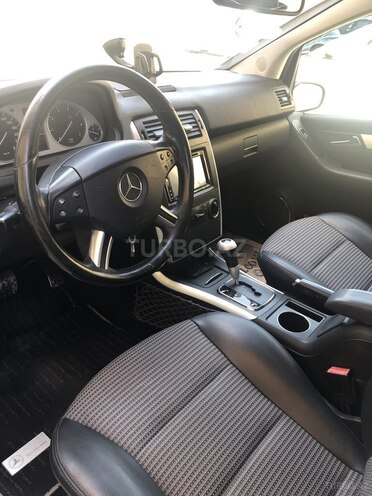 Mercedes B 170 2006, 144,000 km - 1.7 l - Bakı