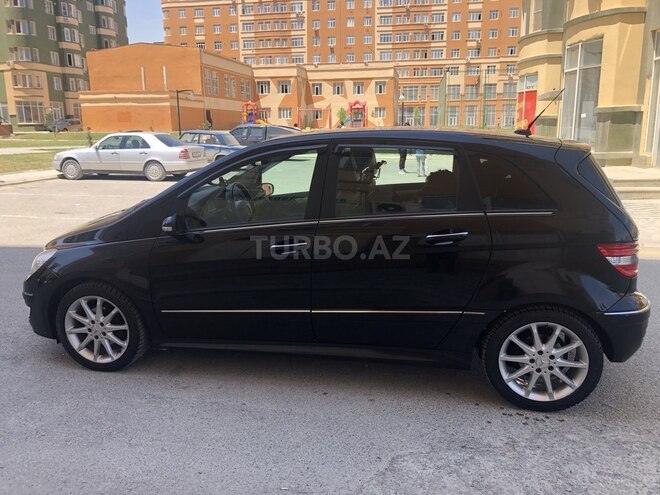 Mercedes B 170 2006, 144,000 km - 1.7 l - Bakı