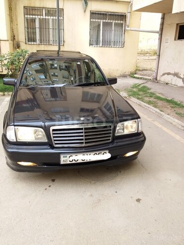 Mercedes C 180 1998, 272,000 km - 1.8 l - Bakı