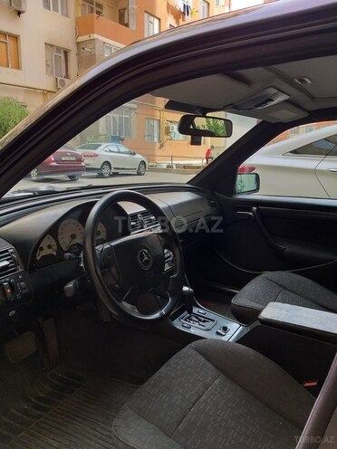 Mercedes C 180 1998, 272,000 km - 1.8 l - Bakı