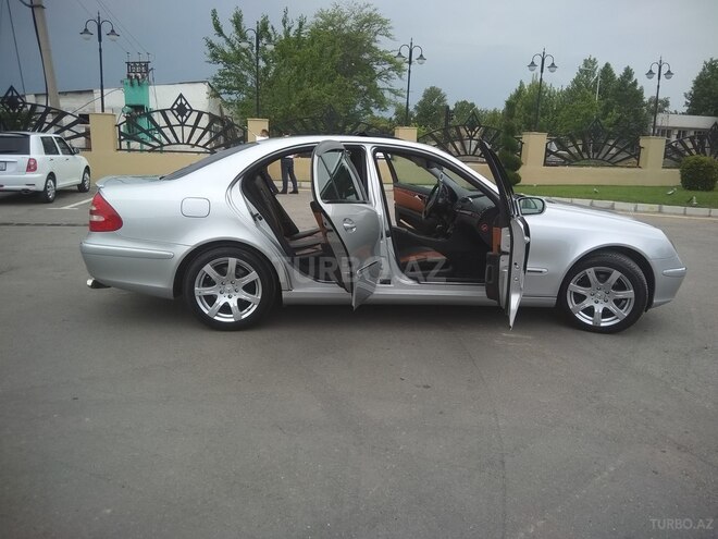 Mercedes E 240 2002, 250,000 km - 2.6 l - Mingəçevir