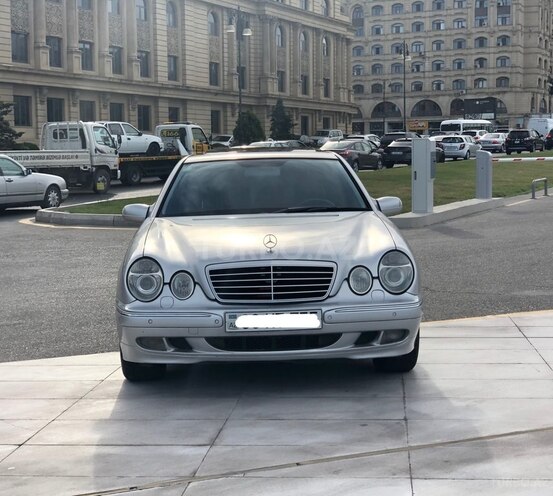Mercedes E 240 2001, 245,000 km - 2.6 l - Bakı