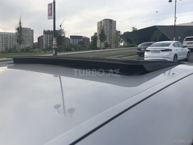 Mercedes E 240 2001, 245,000 km - 2.6 l - Bakı