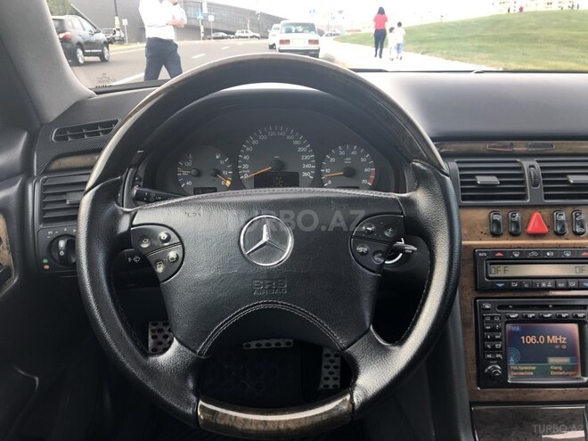 Mercedes E 240 2001, 245,000 km - 2.6 l - Bakı