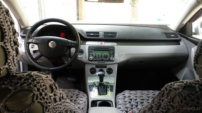 Volkswagen Passat 2005, 205,000 km - 2.0 l - Gəncə