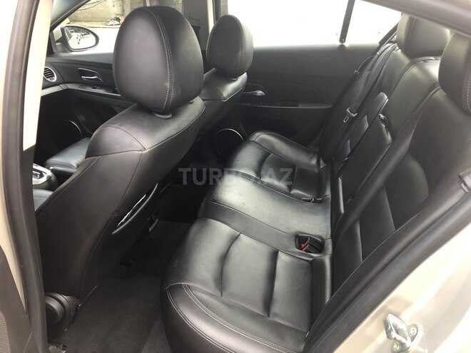 Chevrolet Cruze 2011, 102,000 km - 1.4 л - Bakı