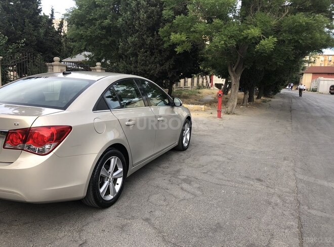 Chevrolet Cruze 2011, 102,000 km - 1.4 л - Bakı