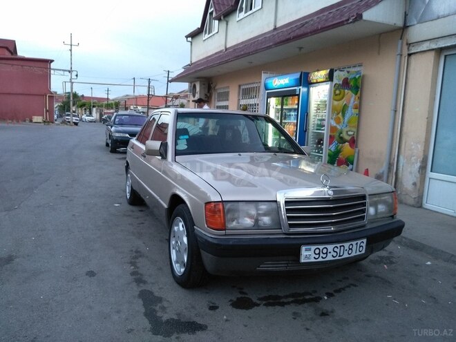 Mercedes 190 1992, 322,431 km - 2.0 l - Bakı