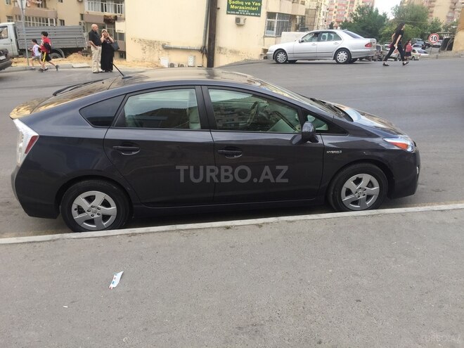 Toyota Prius 2010, 170,000 km - 1.8 л - Bakı