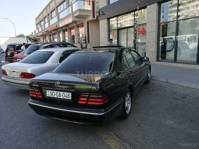 Mercedes E 270 2001, 420,000 km - 2.7 l - Bakı
