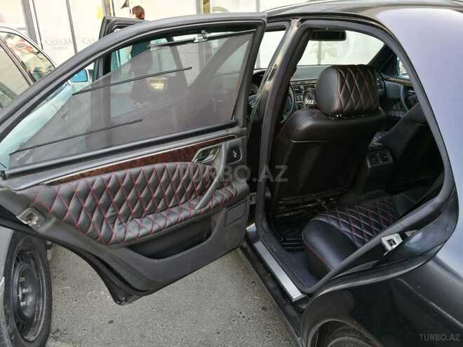 Mercedes E 270 2001, 420,000 km - 2.7 l - Bakı