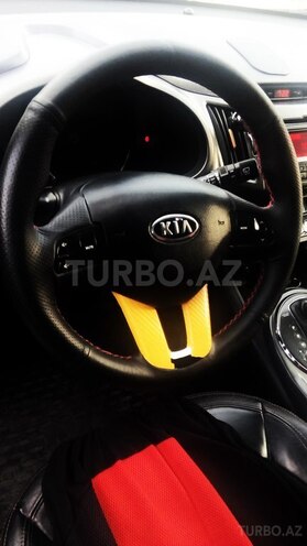 Kia Sportage 2011, 136,485 km - 2.0 l - Bakı