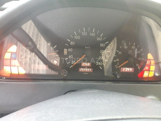 Mercedes C 200 1995, 254,954 km - 2.0 l - Bakı