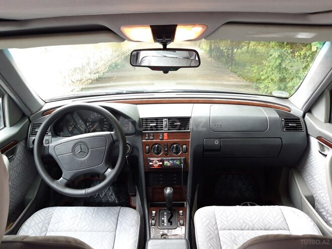 Mercedes C 200 1995, 254,954 km - 2.0 l - Bakı