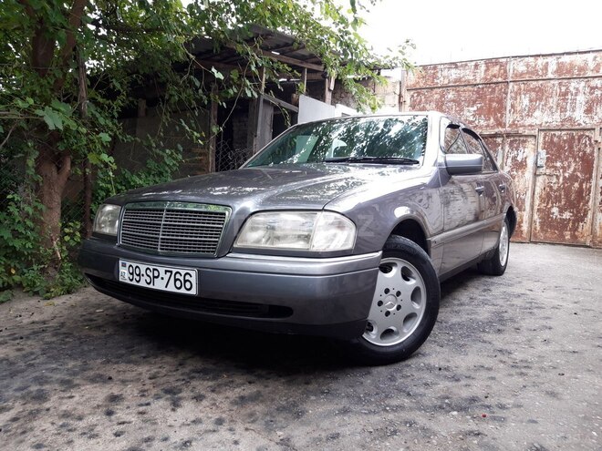 Mercedes C 200 1995, 254,954 km - 2.0 l - Bakı