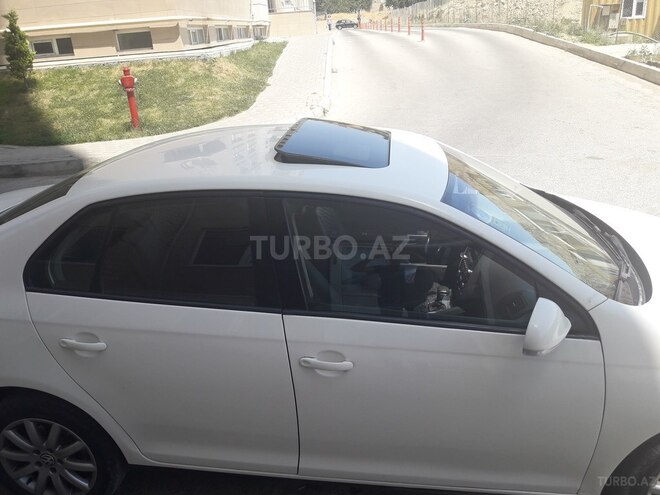 Volkswagen Jetta 2009, 156,000 km - 1.6 l - Bakı