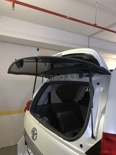 Toyota Prado 2012, 69,300 km - 2.7 л - Bakı