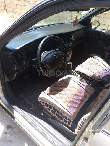 Opel Vectra 1998, 300,000 km - 2.0 l - Bakı