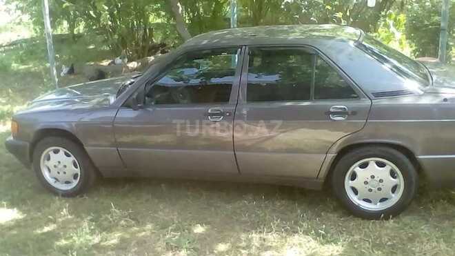 Mercedes 190 1990, 231,978 km - 1.8 l - Mingəçevir