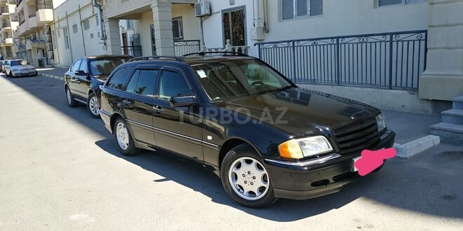 Mercedes C 220 2000, 455,000 km - 2.2 l - Bakı