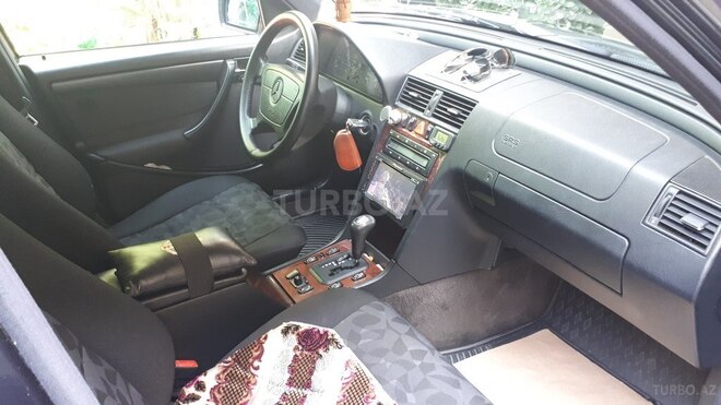 Mercedes C 220 1998, 225,225 km - 2.2 l - Bakı