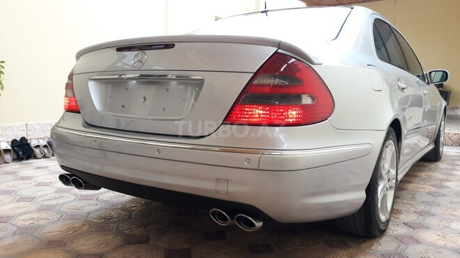 Mercedes E 240 2002, 304,201 km - 2.6 l - Gəncə