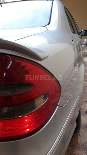 Mercedes E 240 2002, 304,201 km - 2.6 l - Gəncə